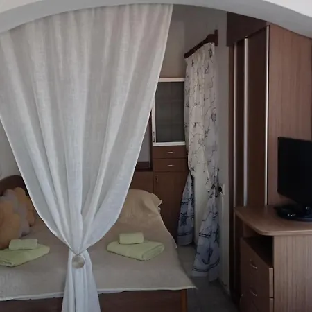 Affittacamere Семейно Студио 2+1 Sozopol